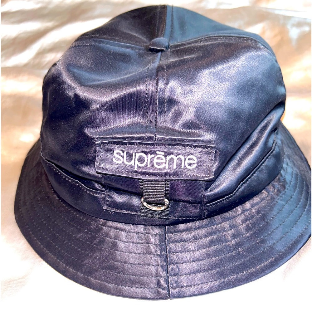 SUPREME leather hat
